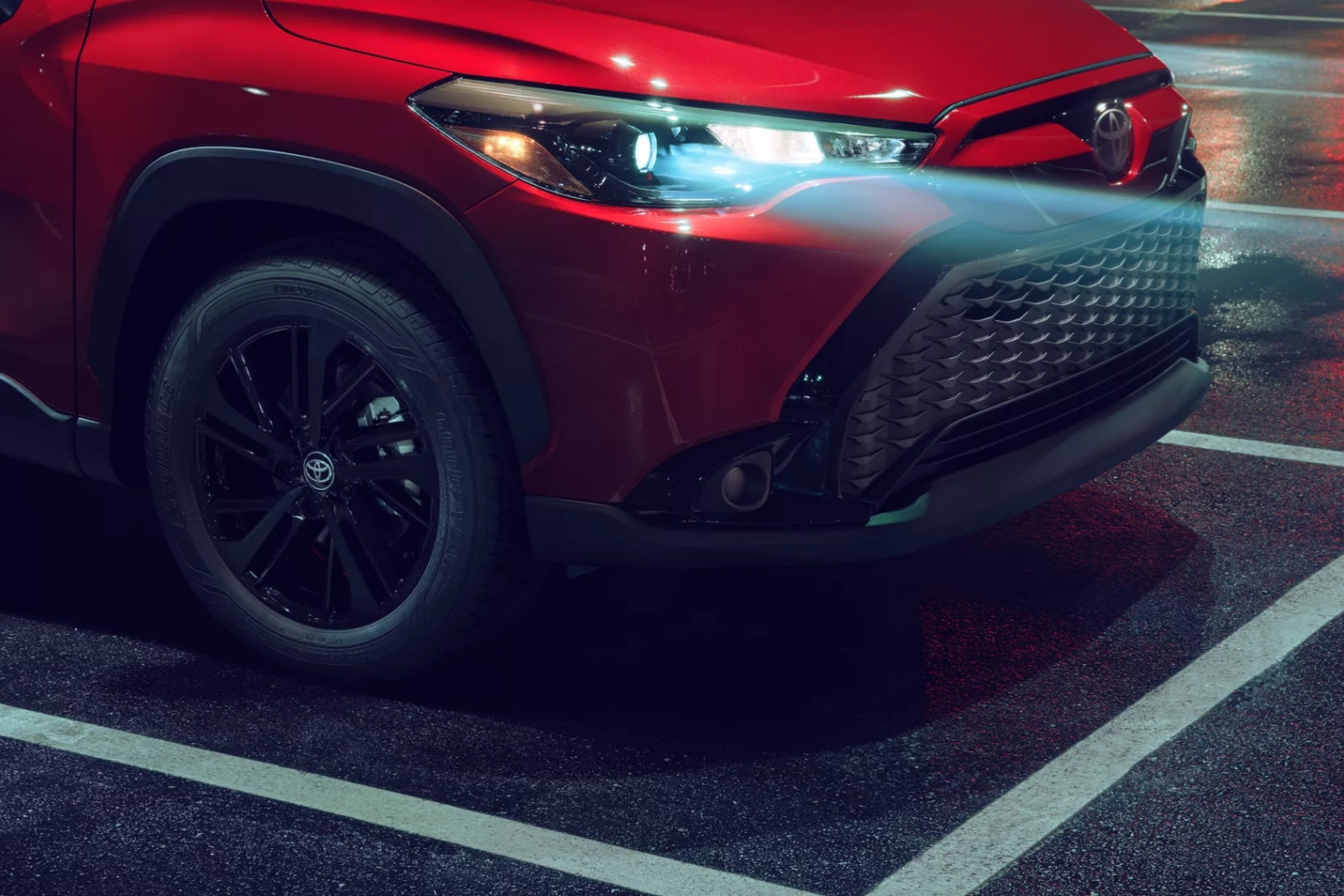 2024款豐田卡羅拉銳放