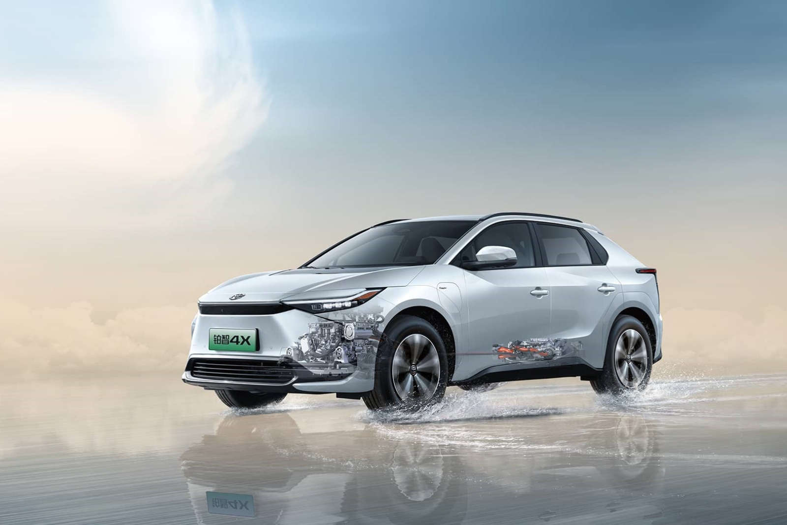 2025款豐田鉑智4X 615 AIR版