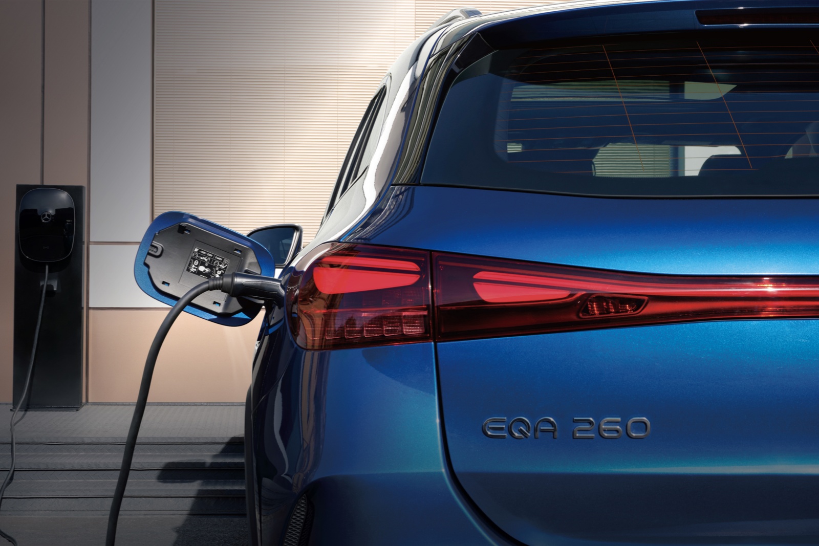 2024款奔馳純電(diàn)動EQA