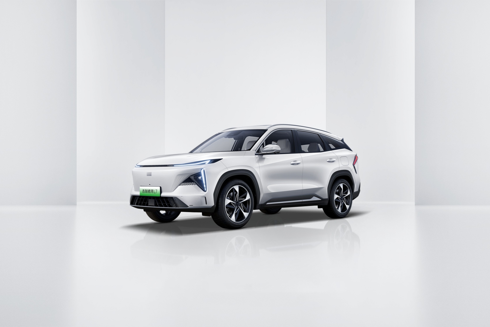 2024款吉利銀河L7 智能(néng)電(diàn)混SUV 